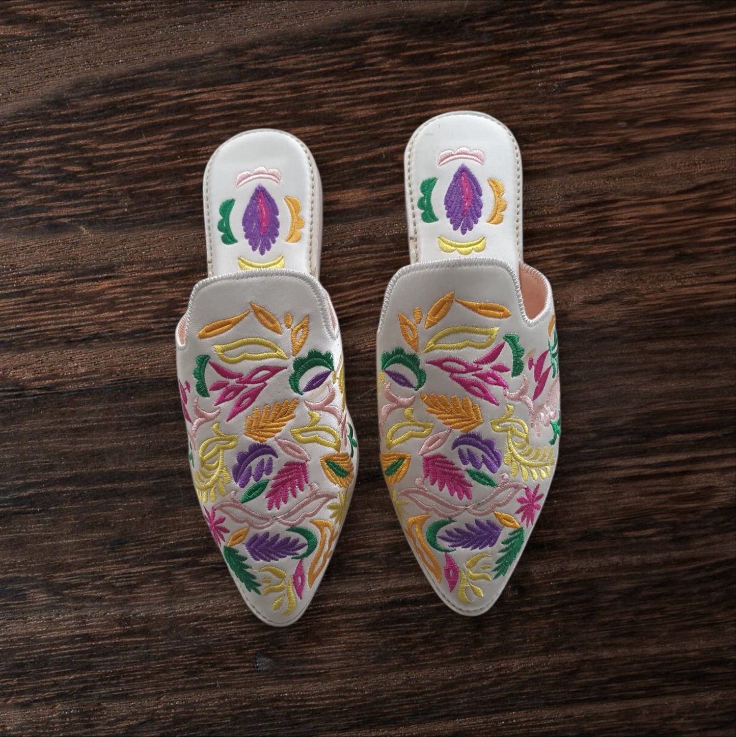 Babouches Brodées Fait Main – Qualité Artisanale de Fès