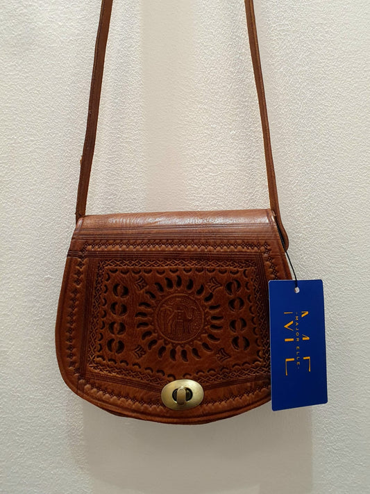 Sac en cuir artisanal gravé – Modèle vintage